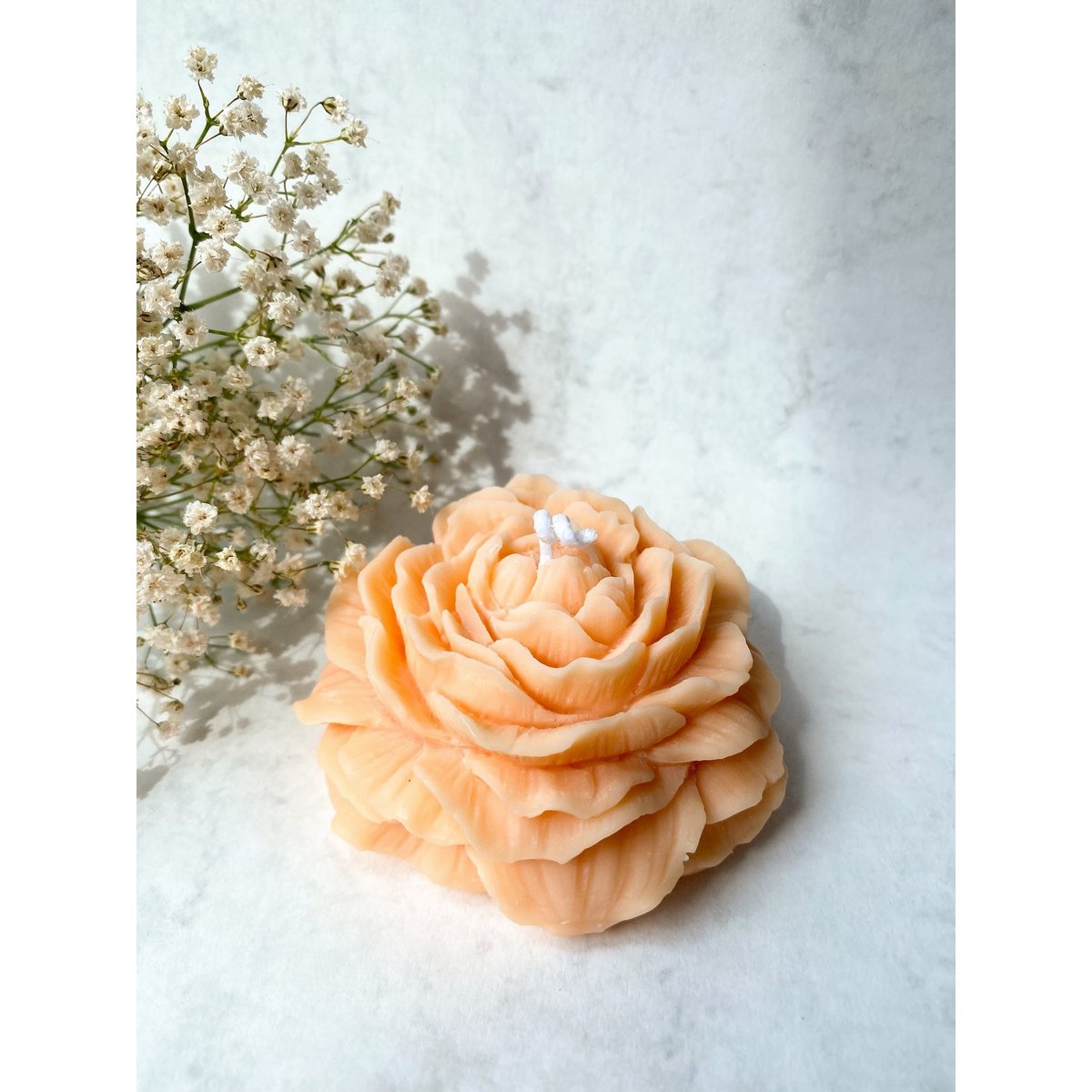 Handgemaakte pioenkaars